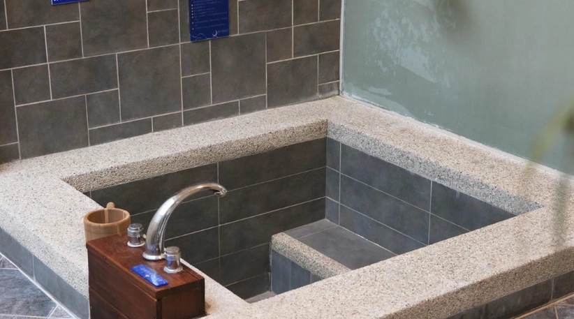 新月塢溫泉評論